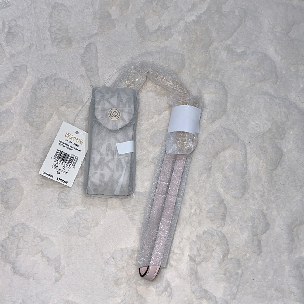 Michael Kors Powder Blush Jet Set Travel Lipstick Holder “NWT”